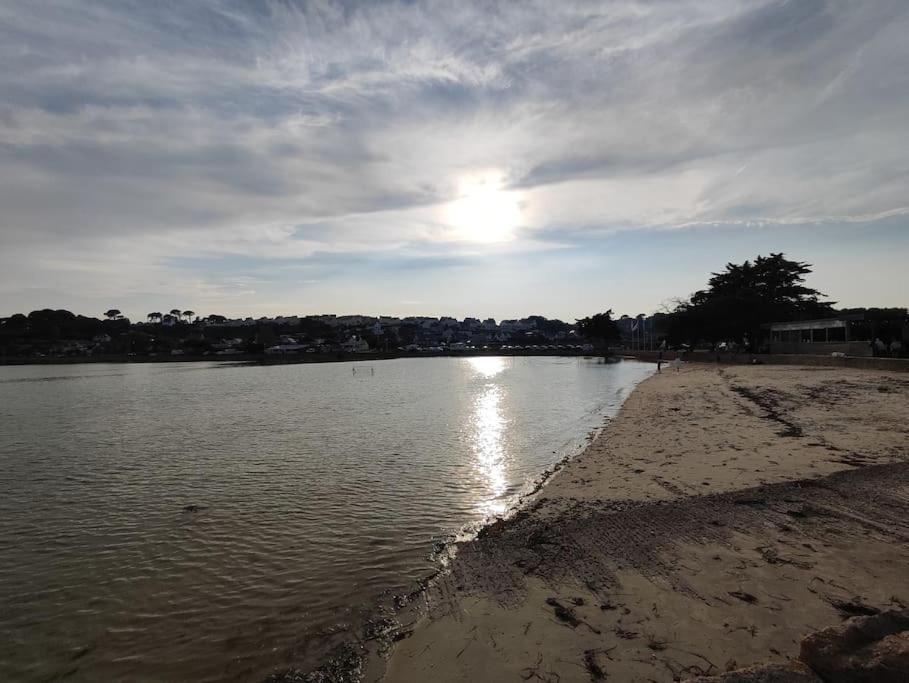 Au Calme En Ville, A 2Km De La Mer Saint-Pol-de-Léon Extérieur photo